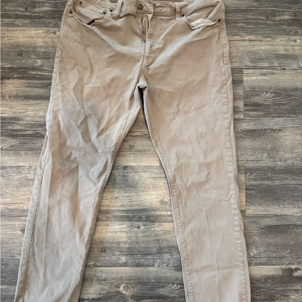 J. Crew Men’s Straight Jeans in Light Beige